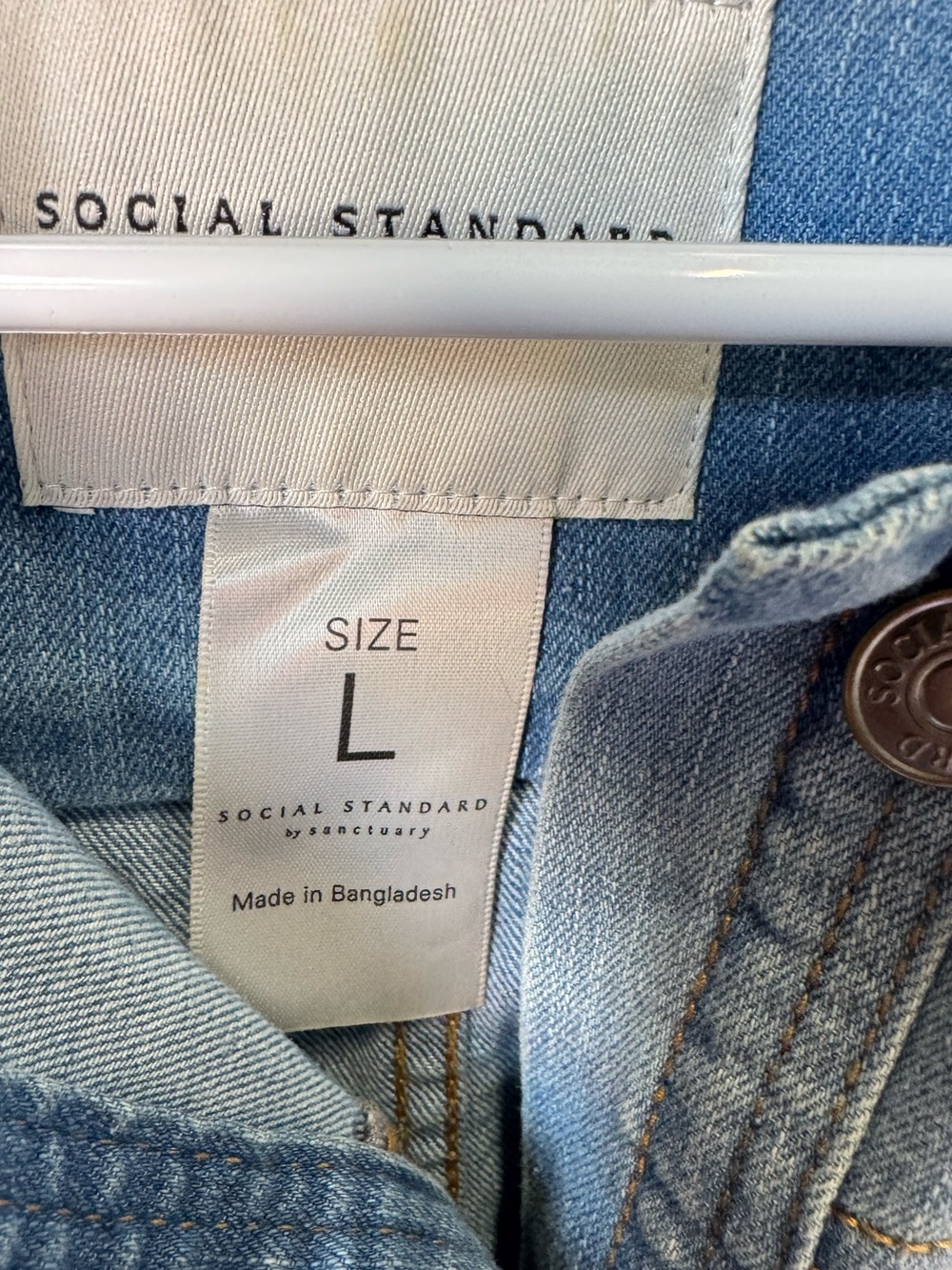 High End Social Standard by Sanctuary Light Blue Denim Women's L Jean Jacket - Picture 3 of 4
